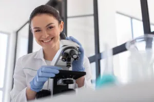 quanto tempo dura a faculdade de biomedicina
